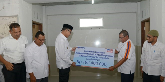 WAGUB TERIMA CSR BANK BRI UNTUK PEMBANGUNAN MUSHALLA AL-AZIZI